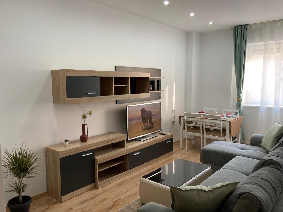 Laroka House Rin Grand Residence Modern Apartment Bucharest Exterior photo